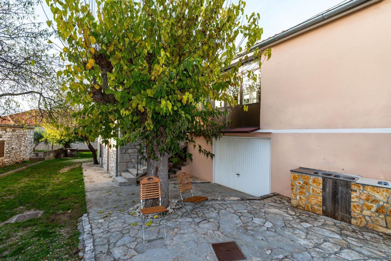 Ferienhaus Kuca Marija - Traditionelles Steinhaus Bei Zadar Debeljak Exteriör bild